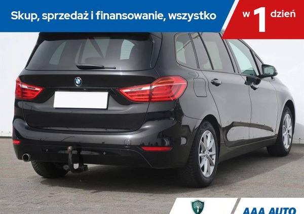 BMW Seria 2 cena 52000 przebieg: 238344, rok produkcji 2017 z Sanok małe 154